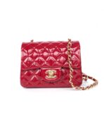 MINI SQUARE FLAP BAG 17CM RED PATENT CALFSKIN GOLD HARDWARE - Image 10