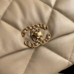 CC LARGE 30 FLAP BAG IN BEIGE CREAM LAMBSKIN - Image 5
