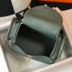 HM LINDY 30 BAG IN DARK GREEN  GOLD HARDWARE - Image 3