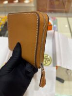 HM Compact Wallet 11.5 Tan - Image 3