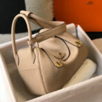 HM LINDY 30 BAG IN TAN BROWN  GOLD HARDWARE - Image 9