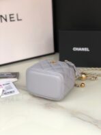 CC MINI 11 VANITY CHAIN IN LIGHT GREY CALFSKIN GOLD HARDWARE - Image 8
