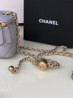 CC MINI 11 VANITY CHAIN IN LIGHT GREY CALFSKIN GOLD HARDWARE - Image 10