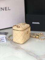 CC MINI 11 VANITY CHAIN IN DARK CREAM CALFSKIN GOLD HARDWARE - Image 4