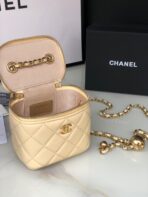 CC MINI 11 VANITY CHAIN IN DARK CREAM CALFSKIN GOLD HARDWARE - Image 6