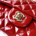 FLAP BAG MEDIUM 25CM RED PATENT CALFSKIN GOLD HARDWARE - Image 5