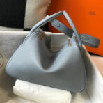 HM LINDY 30 BAG IN NEPAL BLUE  GOLD HARDWARE - Image 4