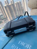 RIMOWA 20 CASE BAG IN BLACK ALUMINUM MAGNESIUM - Image 4