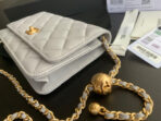 CLASSIC WOC 19CM WHITE LAMBSKIN GOLD HARDWARE - Image 4