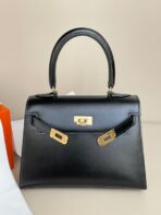 KELLY MINI 20 BAG IN BLACK SMOOTH  WITH GOLD HARDWARE - Image 2