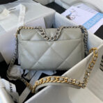 CC MEDIUM 26 FLAP BAG IN LIGHT GREY LAMBSKIN - Image 3