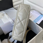 CC LARGE 30 FLAP BAG IN LIGHT GREY LAMBSKIN - Image 8