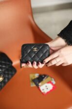 CC ZIPPED COIN BASIC PURSE 11 BLACK CALFSKIN GOLD ICON - Image 3