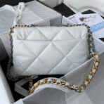 CC LARGE 30 FLAP BAG IN WHITE LAMBSKIN - Image 3