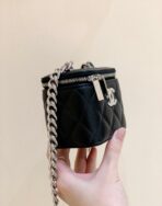 CC VANITY CASE 11 BLACK CAVIAR RUTHENIUM HARDWARE - Image 6