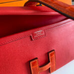 JIGE ELAN 29 CLUTCH IN RUBY RED  WITH APPLE RED LIZARD SKIN - Image 4