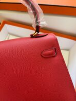 KELLY MINI 20 BAG IN RUBY RED  WITH GOLD HARDWARE - Image 3
