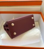 KELLY MINI 20 BAG IN GARNET RED  WITH GOLD HARDWARE - Image 6