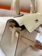 KELLY MINI 20 BAG IN OAT TAN  WITH SILVER HARDWARE - Image 4