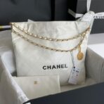 CC LARGE 42 HANDBAG IN WHITE SHINY CALFSKIN GOLD HARDWARE - Image 2