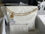 CC MEDIUM 37 HANDBAG IN WHITE SHINY CALFSKIN GOLD HARDWARE - Image 5
