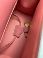 KELLY BAG 20 IN ROUGE PINK OSTRICH  WITH GOLD HARDWARE - Image 9