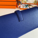 JIGE ELAN 29 CLUTCH IN COBALT BLUE - Image 8