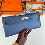 KELLY CUT 31 IN CLASSIC BLUE  WITH SILVER HARDWARE - Image 4