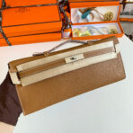 KELLY CUT 31 IN BRONZE BROWN  WITH SILVER HARDWARE