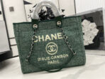 CC DEAUVILLE LARGE 38 TOTE BAG IN GREEN FOREST CANVAS WITH WHITE LOGO - Image 3