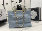 CC DEAUVILLE LARGE 38 TOTE BAG IN LIGHT BLUE CANVAS WITH BLACK LOGO - Image 4