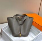 HERM Picotin lock 22 chocolate  GHW - Image 2