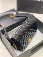 CC MINI 22 FLAP BAG IN BLACK CALFSKIN GOLD HARDWARE - Image 6