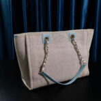 CC DEAUVILLE LARGE 39 TOTE BAG IN BEIGE CANVAS WITH LIGHT BLUE CHAIN - Image 3