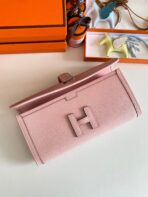 JIGE ELAN 29 CLUTCH IN CREPE PINK - Image 3