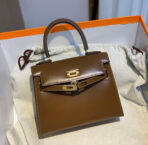 KELLY MINI 20 BAG IN CHOCOLATE BROWN SMOOTH  WITH GOLD HARDWARE - Image 3