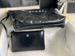 CC MEDIUM 37 HANDBAG IN BLACK SHINY CALFSKIN SILVER HARDWARE - Image 5