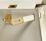 KELLY MINI 20 BAG IN WHITE  WITH GOLD HARDWARE - Image 6