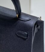KELLY MINI 20 BAG IN BLACK  WITH GOLD HARDWARE - Image 4