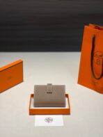 HM MINI BEARN WALLET 10.5 ETOUPE  GOLD HARDWARE - Image 2