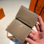 HM MINI BEARN WALLET 10.5 ETOUPE  GOLD HARDWARE - Image 3