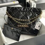 CC MEDIUM 37 HANDBAG IN BLACK SHINY CALFSKIN GOLD HARDWARE - Image 2