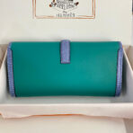 JIGE ELAN 29 CLUTCH IN TEAL GREEN  WITH ROYAL BLUE LIZARD SKIN - Image 4