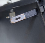 KELLY 28CM IN NOIR   SILVER HARDWARE - Image 6