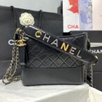 HOBO BAG 25 WITH STRAP IN BLACK CALFSKIN GOLD AND SILVER HARDWARE - Image 2