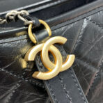 HOBO BAG 25 WITH STRAP IN BLACK CALFSKIN GOLD AND SILVER HARDWARE - Image 6