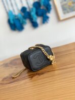 CC MINI 10 VANITY IN BLACK CALFSKIN GOLD HARDWARE - Image 4