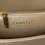 Flap Bag 24cm Gold Lambskin Gold Hardware - Image 9