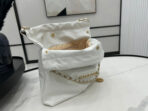 CC LARGE 42 HANDBAG IN WHITE CALFSKIN GOLD HARDWARE - Image 4