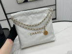 CC MEDIUM 37 HANDBAG IN WHITE CALFSKIN GOLD HARDWARE - Image 3